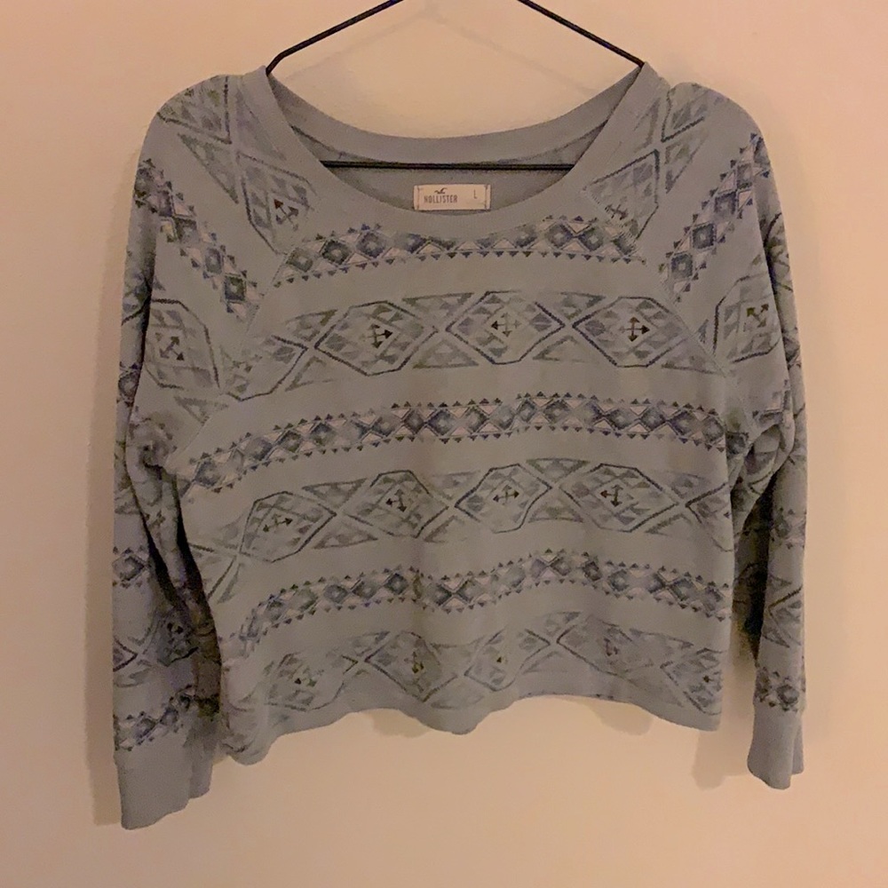 Sweatshirt